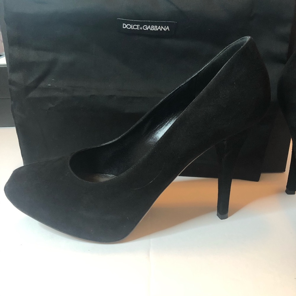 Dolce & Gabbana 90s Style Black Suede Heels - Picture 7 of 15